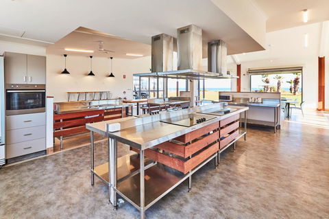 RAC Monkey Mia Dolphin Resort - Accommodation Directory 24