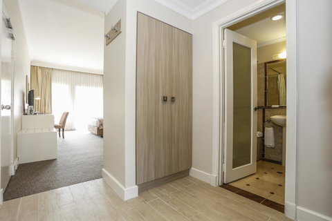 Joondalup Resort - Accommodation Directory 6