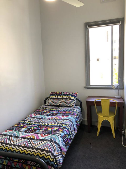 Britannia On William - Accommodation Directory 19