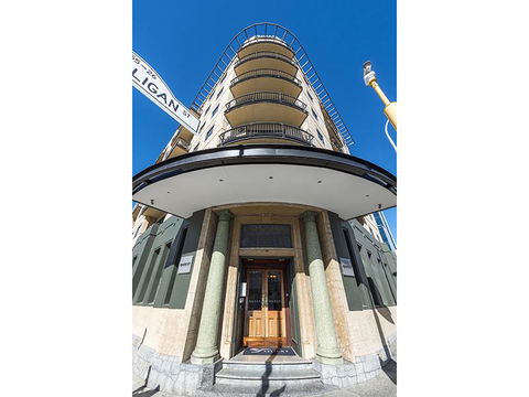 Perth West End Apartment 504 - Accommodation Directory 5