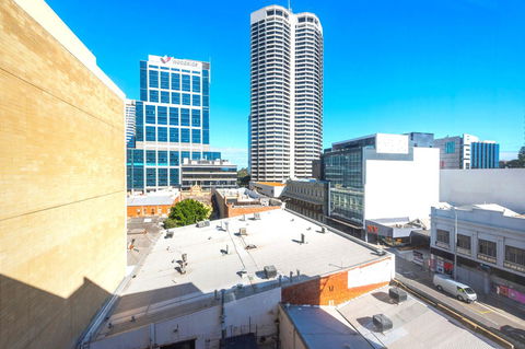 Perth West End Apartment 504 - Accommodation Directory 6