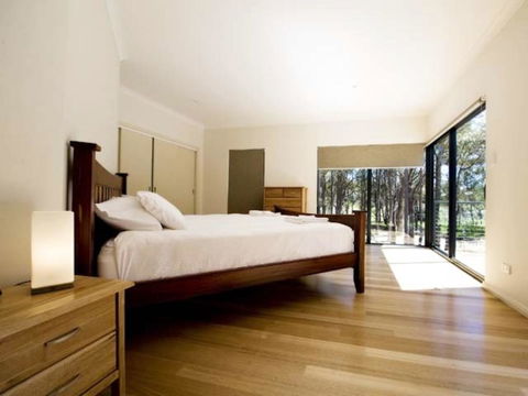 Kanga View - Margaret River - Accommodation Directory 0