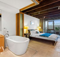 James Street Warehouse - Accommodation Directory