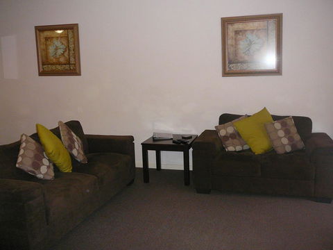 Dragonfly Apartment On Regal - Accommodation Directory 9