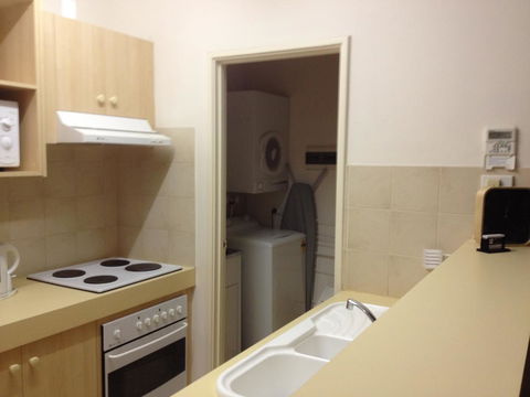 Dragonfly Apartment On Regal - Accommodation Directory 15