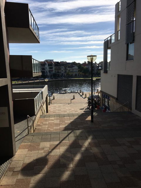 Dragonfly Apartment On Regal - Accommodation Directory 5