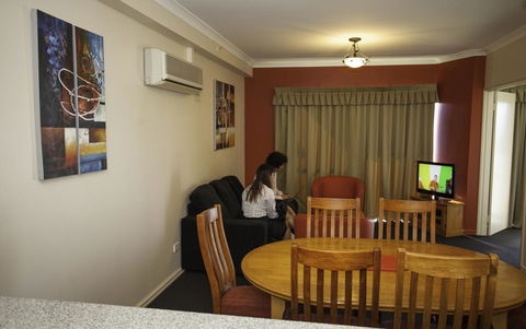 Alderney On Hay â€“ Managed By Starwest Hotel & Apartments - Accommodation Directory 19