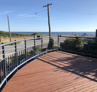 Halls Head Beach House - Accommodation Directory