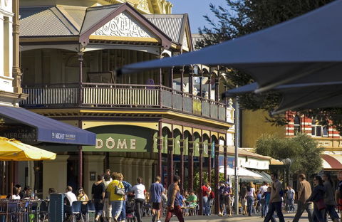 Studio 4 - Ground Floor Fremantle Apartment - Accommodation Directory 24