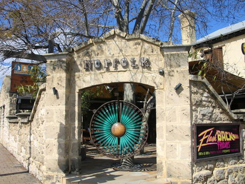 Studio 4 - Ground Floor Fremantle Apartment - Accommodation Directory 26