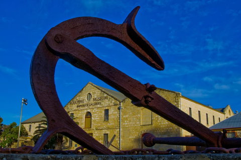 Studio 4 - Ground Floor Fremantle Apartment - Accommodation Directory 23