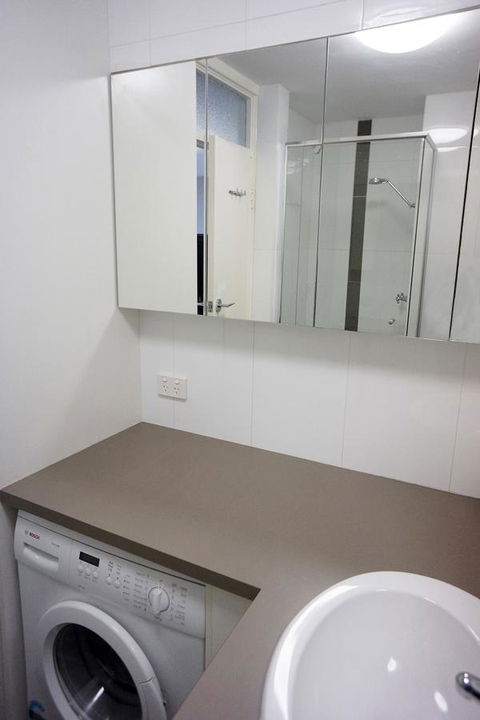 Studio 4 - Ground Floor Fremantle Apartment - Accommodation Directory 15