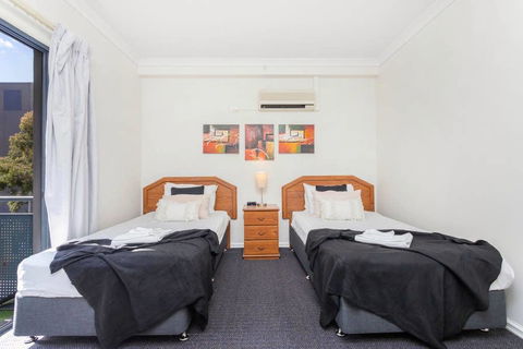 405 Perth City Escape - Accommodation Directory 17