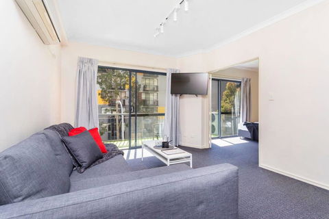 405 Perth City Escape - Accommodation Directory 43