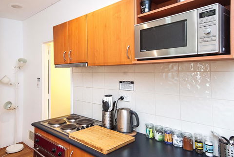 405 Perth City Escape - Accommodation Directory 9