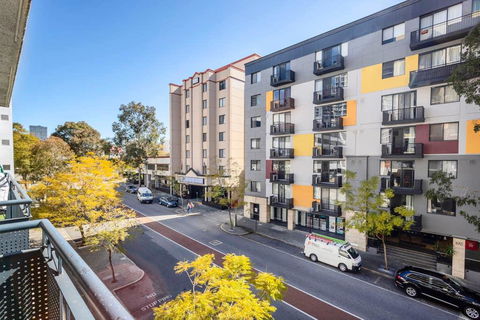 405 Perth City Escape - Accommodation Directory 30