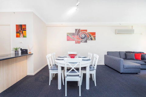 405 Perth City Escape - Accommodation Directory 33