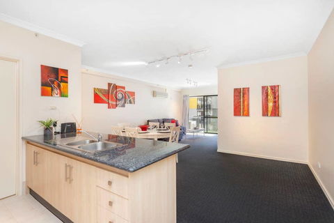 405 Perth City Escape - Accommodation Directory 18