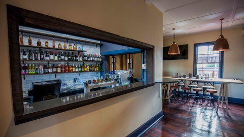 Beadon Bay Hotel - Accommodation Directory 18