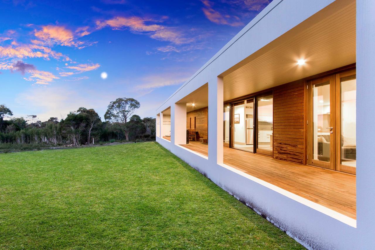  Accommodation Directory