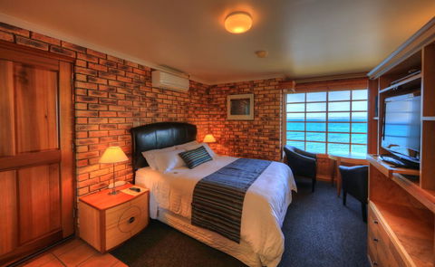 Stanley Village Waterfront Accommodation - Accommodation Directory 24
