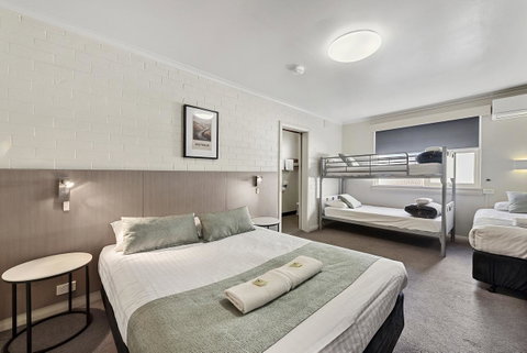The Cornwall Boutique Hotel - Accommodation Directory 8