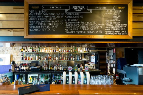 Customs House Hotel - Accommodation Directory 7