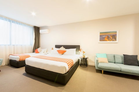 Customs House Hotel - Accommodation Directory 34