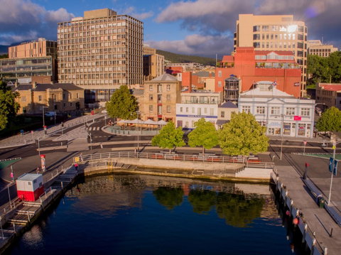 Customs House Hotel - Accommodation Directory 2