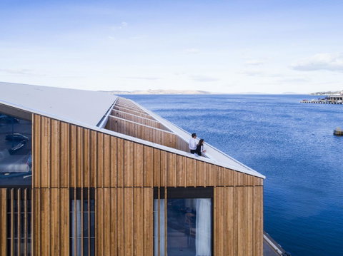 MACq 01 Hotel - Accommodation Directory 19