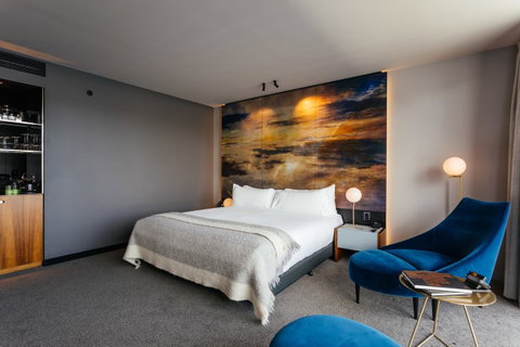 MACq 01 Hotel - Accommodation Directory 7