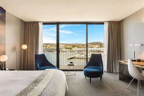 MACq 01 Hotel - Accommodation Directory 9
