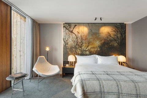 MACq 01 Hotel - Accommodation Directory 11