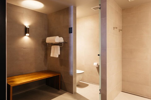 MACq 01 Hotel - Accommodation Directory 36