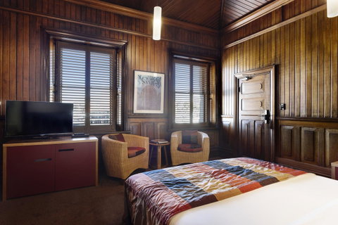 The Henry Jones Art Hotel - Accommodation Directory 44