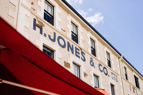 The Henry Jones Art Hotel - Accommodation Directory 0