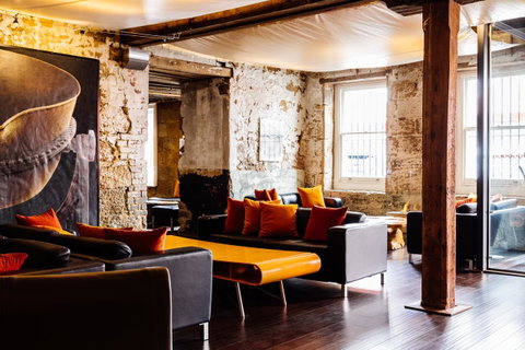 The Henry Jones Art Hotel - Accommodation Directory 18