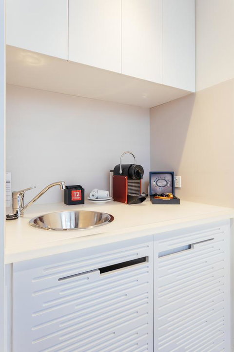 The Henry Jones Art Hotel - Accommodation Directory 35