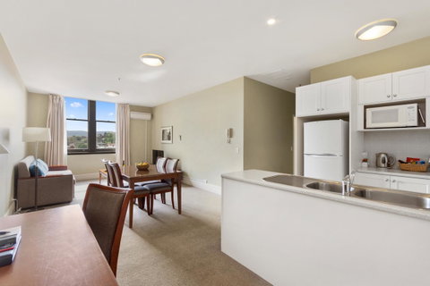 Launceston Central Apartment Hotel Official - Accommodation Directory 18
