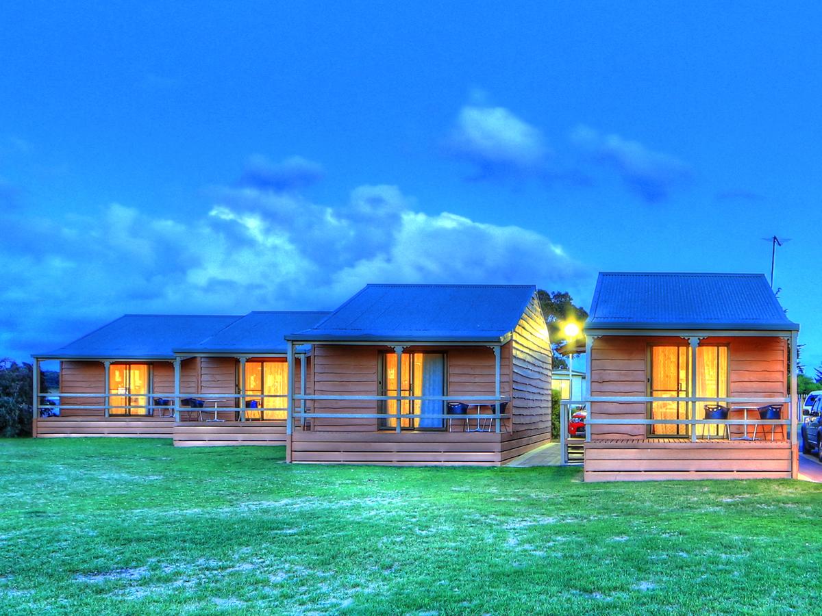 Low Head TAS Accommodation Directory