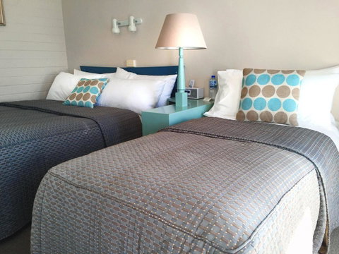The Waterfront Wynyard - Accommodation Directory 2