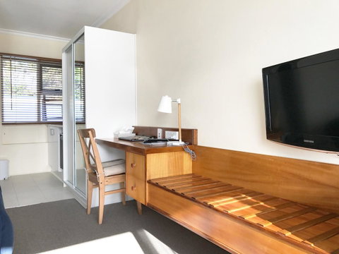 The Waterfront Wynyard - Accommodation Directory 26