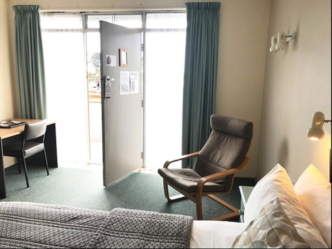 The Waterfront Wynyard - Accommodation Directory 35