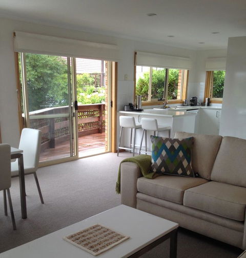 Reflections On The Bay - Accommodation Directory 5