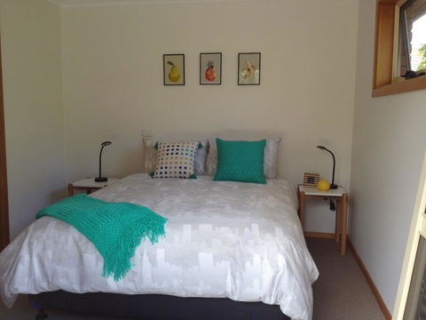 Reflections On The Bay - Accommodation Directory 11