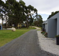 Pelican Point Sanctuary - Accommodation Directory