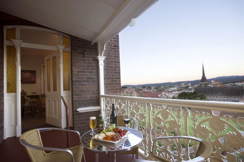 Auldington Hotel - Accommodation Directory 21