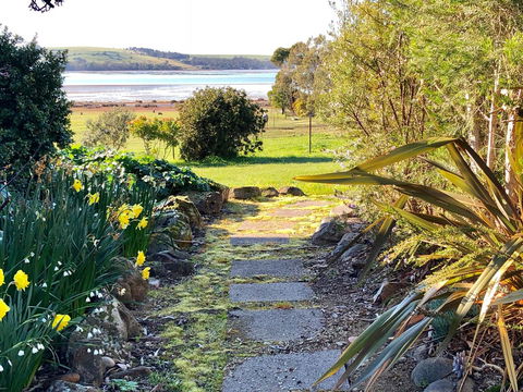 Pipe Clay Cottage - Accommodation Directory 11