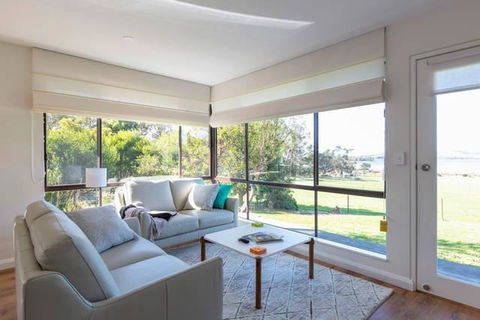 Pipe Clay Cottage - Accommodation Directory 32