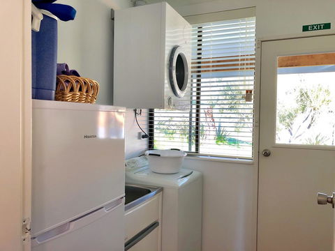 Pipe Clay Cottage - Accommodation Directory 8